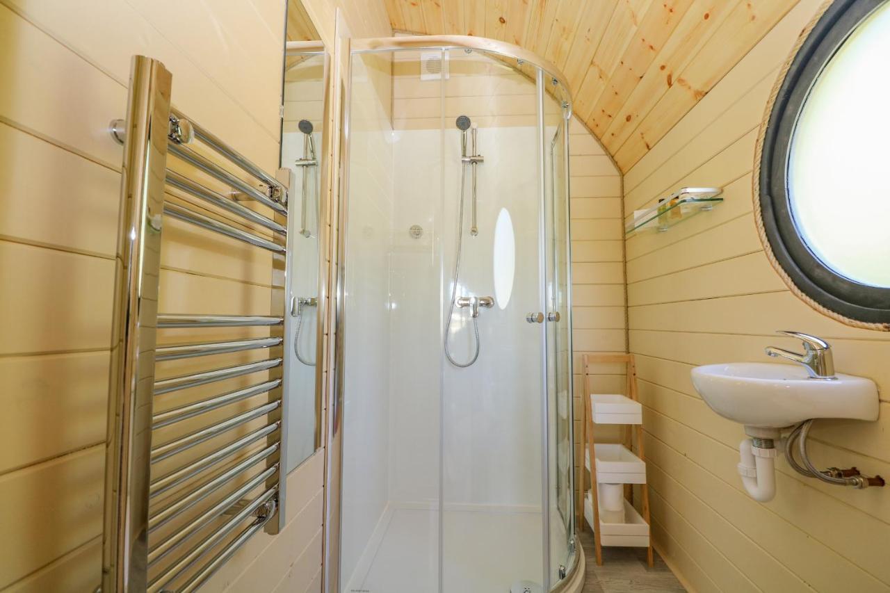 Apple Pod Villa Arundel Exterior photo
