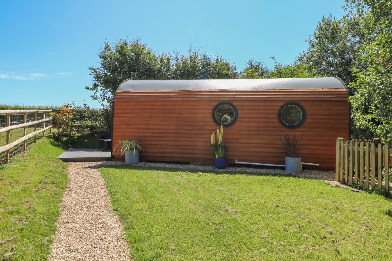 Apple Pod Villa Arundel Exterior photo